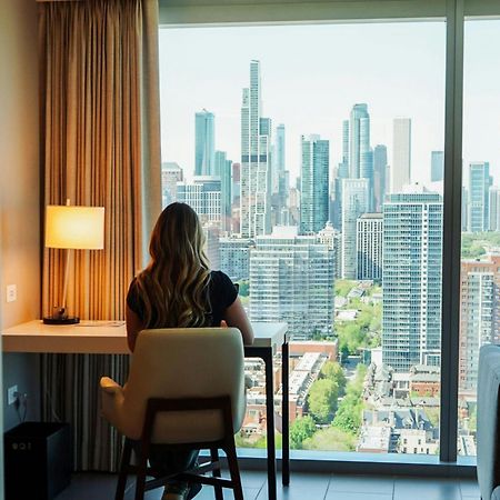 Marriott Marquis Chicago Hotel Exterior foto
